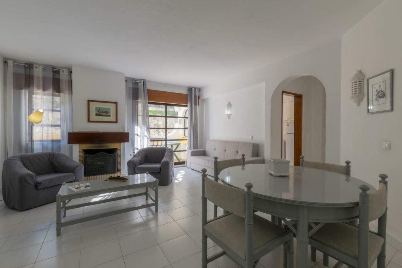 Cardoso Beirao Apartment