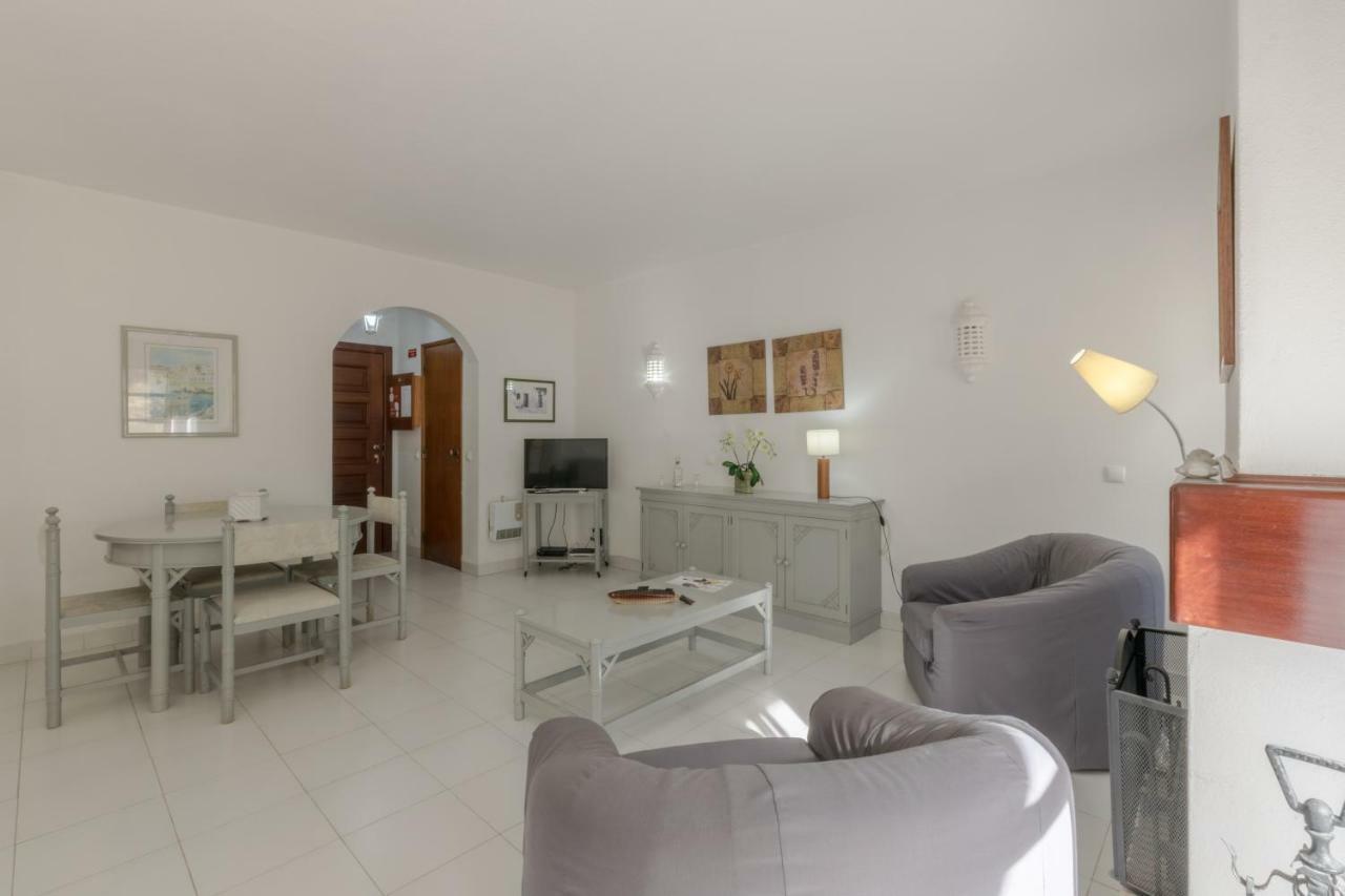 Cardoso Beirao Apartment